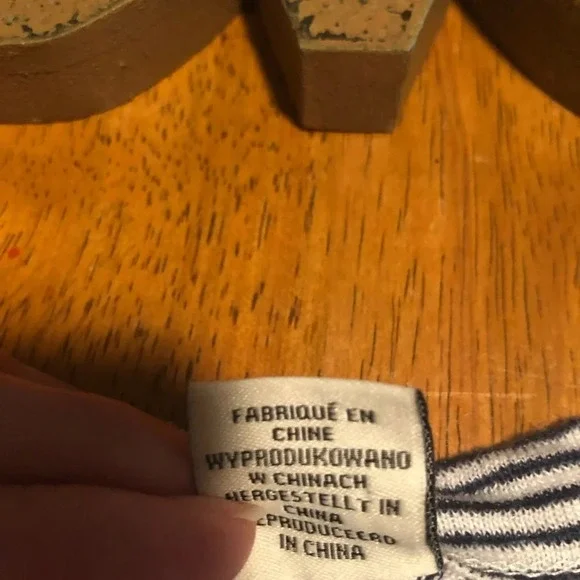 Rachel Zoe button down linen top, tie front - Picture 11 of 17